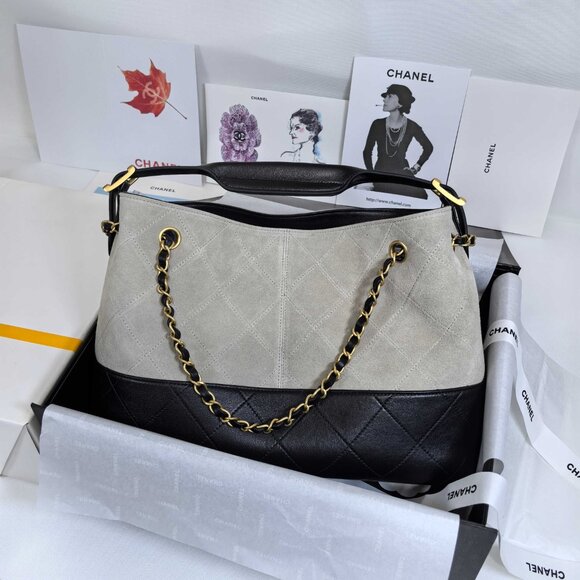 Chanel bag - Picture 2 of 14